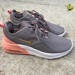 New! Nike air max coral and grey